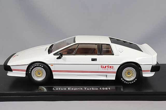 KKスケール 1/18 ロータス エスプリ ターボ 1981 ホワイト/レッド 