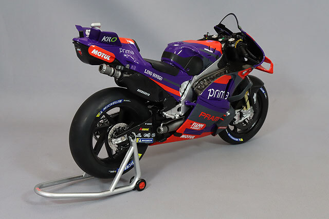 KILO WORKS 1/12 プラマックレーシング ドゥカティ デスモセディチ