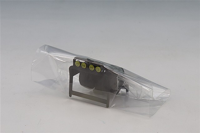 GCD 1/64 トヨタ タンドラ TRD PRO ブルー (左ハンドル)