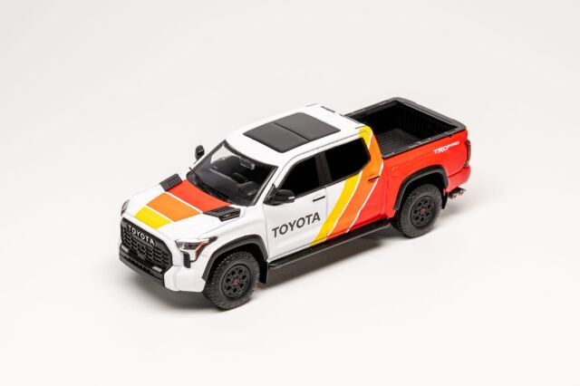 ☆予約品☆ GCD 1/64 トヨタ タンドラ TRD PRO ホワイト/TRD