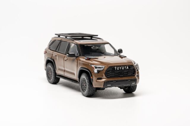☆予約品☆ GCD 1/64 トヨタ セコイア TRD PRO ブラウン