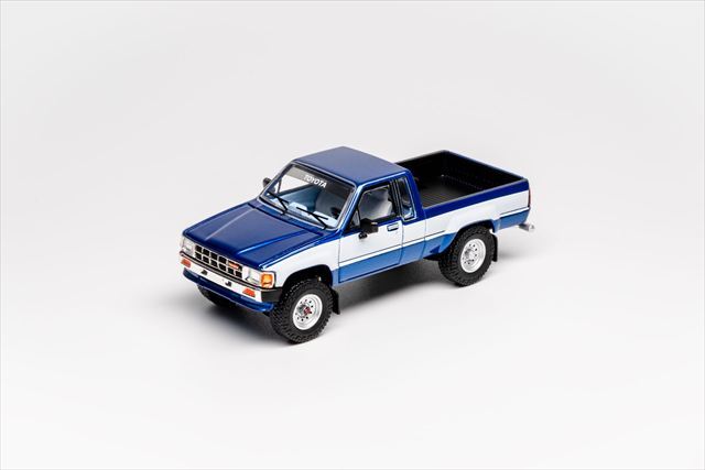 ☆予約品☆ GCD 1/64 トヨタ ハイラックス SR5 エクストラ キャブ 1985