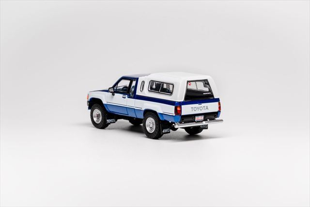 ☆予約品☆ GCD 1/64 トヨタ ハイラックス SR5 エクストラ キャブ 1985