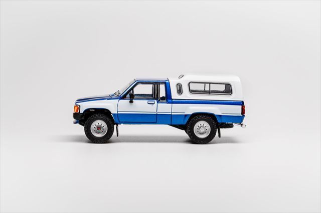 ☆予約品☆ GCD 1/64 トヨタ ハイラックス SR5 エクストラ キャブ 1985