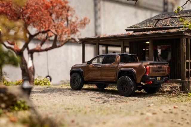 ☆予約品☆ GCD 1/64 トヨタ タコマ TRD Pro 2024 ブラウン