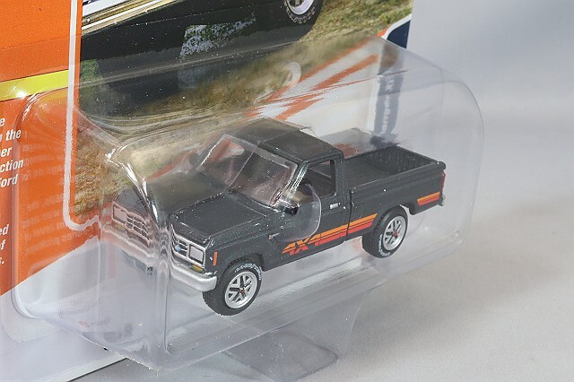 ジョニーライトニング 1/64 1985 フォード レンジャー ダークチャコール