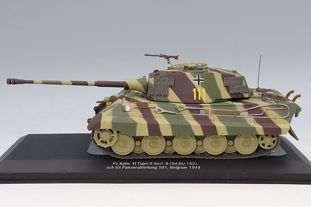 Militaria 1/43 ティーガーII 重戦車 ドイツ軍 第101SS重戦車大隊 1944