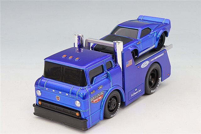 マイスト マッスルマシーンズ シリーズ 1/64 フォード C600 フラット