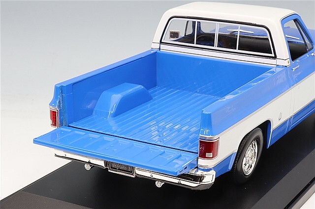 マイスト 1/18 1974 シボレー C10 シャイアン スーパー ピックアップ