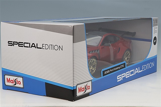 【1体2万円以下】メディコムトイ　ハンガーフォード　Hungerford マイスト 1/18 フォード マスタング GTD 2025 メタリックレッド