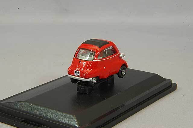 AUTOart 1/18 BMW 600 イセッタ レッド 京商 ミニカー | WELLY 1/18 BMW イセッタ（レッド） [No.WE24096R1]