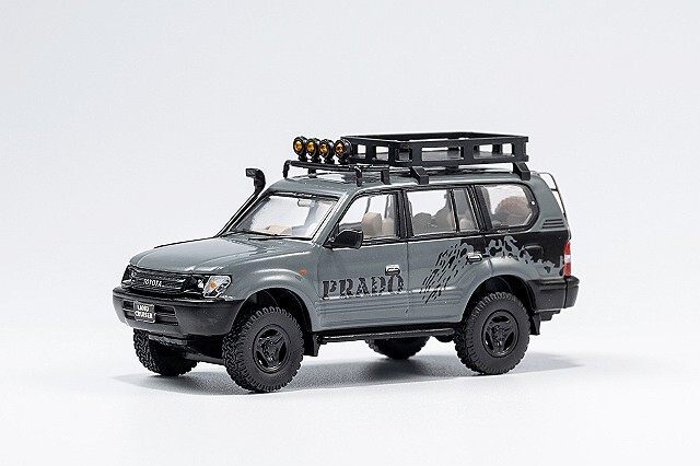 GCD 1/64 トヨタ ランドクルーザー プラド 90 右ハンドル レトロ