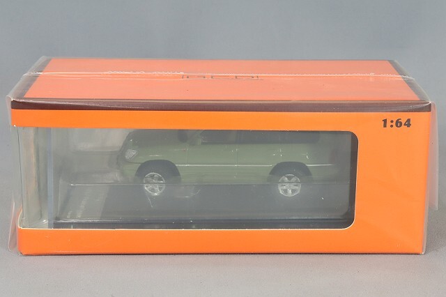 GCD 1/64 トヨタ ランドクルーザー シグナス 右ハンドル グリーン