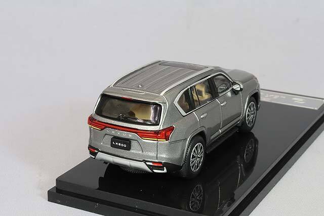 GCD 1/64 レクサス LX600 左ハンドル グレー
