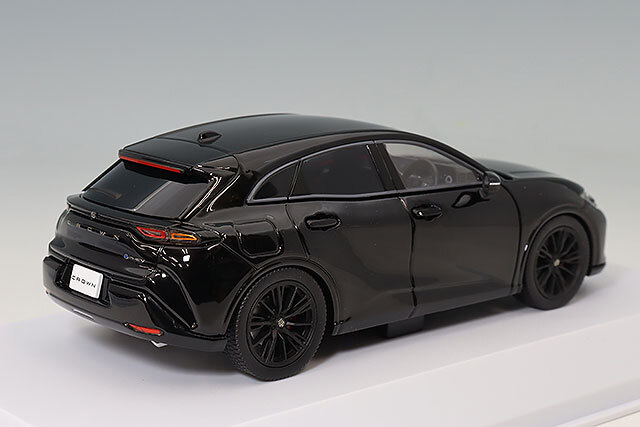 京商 1/43 トヨタ クラウン スポーツ RS ブラック