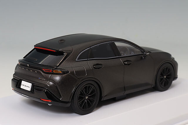 京商 1/43 トヨタ クラウン スポーツ RS 