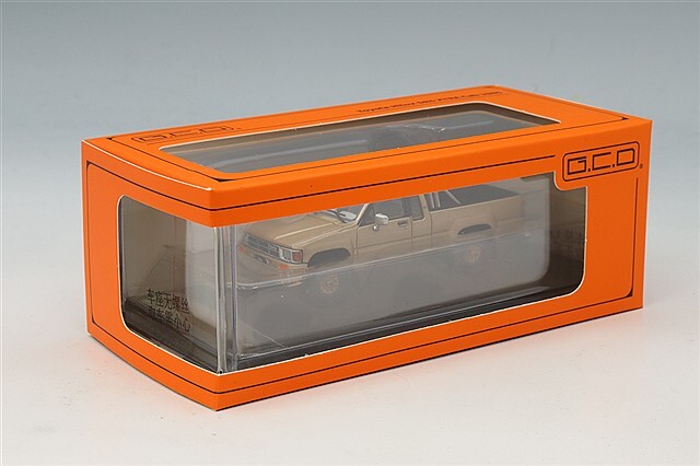 GCD 1/64 トヨタ ハイラックス SR5 エクストラキャブ 1985 左ハンドル