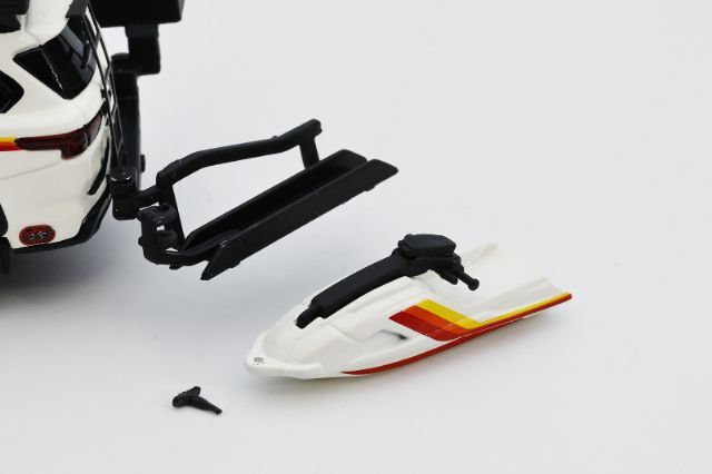 ☆予約品☆ GCD 1/64 トヨタ セコイア TRD PRO- 左ハンドル