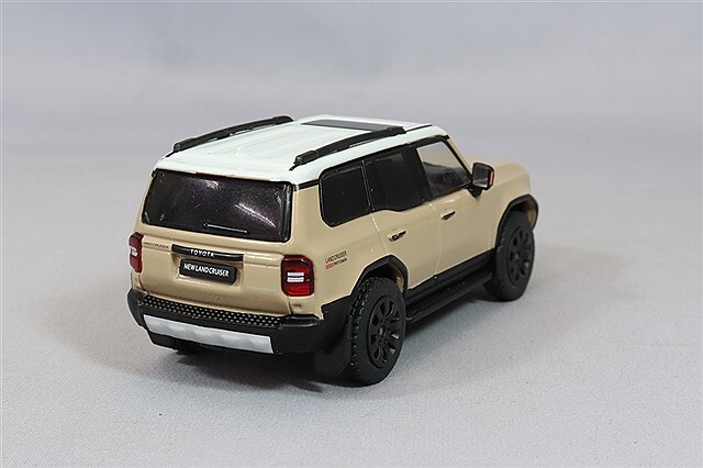 GCD 1/64 トヨタ ランドクルーザー プラド 250 (左ハンドル