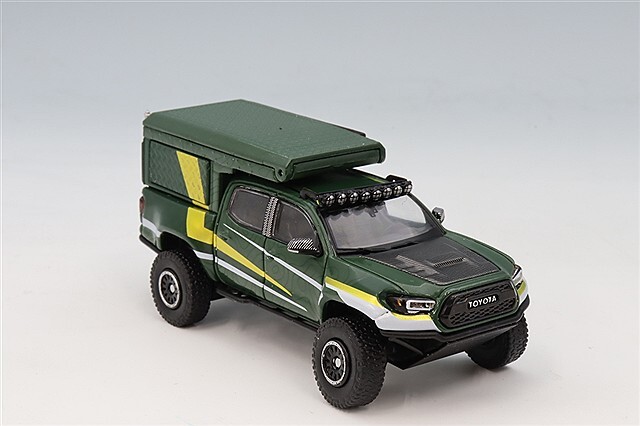 GCD 1/64 トヨタ タコマ TRD プロ 2022 (キャンパーバン) グリーン/アート