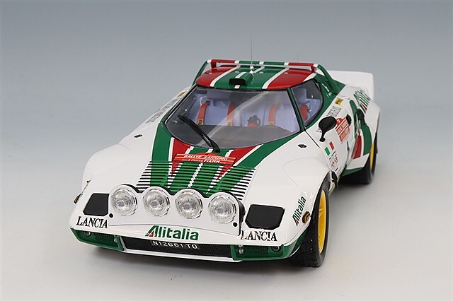1/18 京商 ランチア ストラトス ラリー フルディティール ミニカー 12年ぶりに改良！ 京商から1/18スケール「ランチア・ストラトス」が