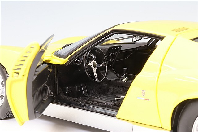 京商 1/18 ランボルギーニ ミウラ P400 イエロー