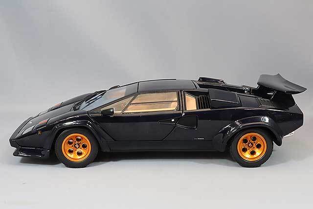 京商 1/18 ランボルギーニ カウンタック ウォルターウルフ ダークブルー 