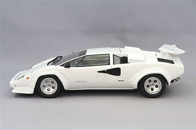 激安アウトレット 稀少廃番 ホワイトボディ LP400 カウンタック
