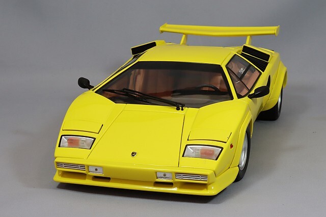 京商 1/18 ランボルギーニ カウンタック LP5000 QV イエロー 