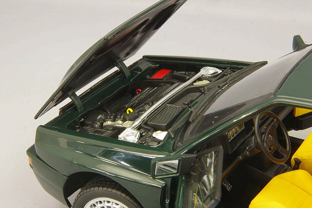 京商 1/18 ランチア デルタ HF インテグラーレ Evo.II 