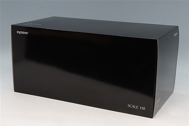 京商 1/18 ランチア デルタ HF インテグラーレ エヴォルツィオーネ