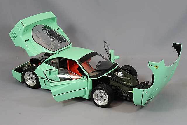 フェラーリ　F40 1/18 12月予約】京商 1/18 フェラーリ F40 イエロー 完成品ミニカー