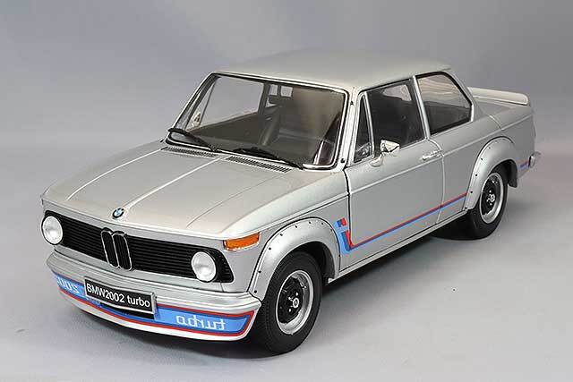 京商 1/18 BMW 2002 ターボ (シルバー) 