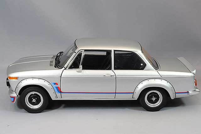 京商 1/18 BMW 2002 ターボ (シルバー) 