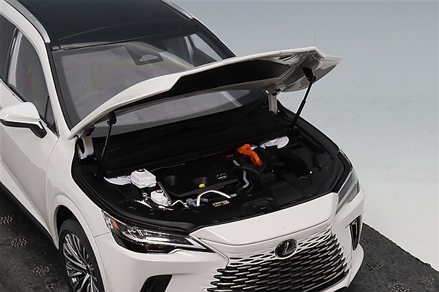 京商 1/18 レクサス RX 450h+ ソニッククオーツ