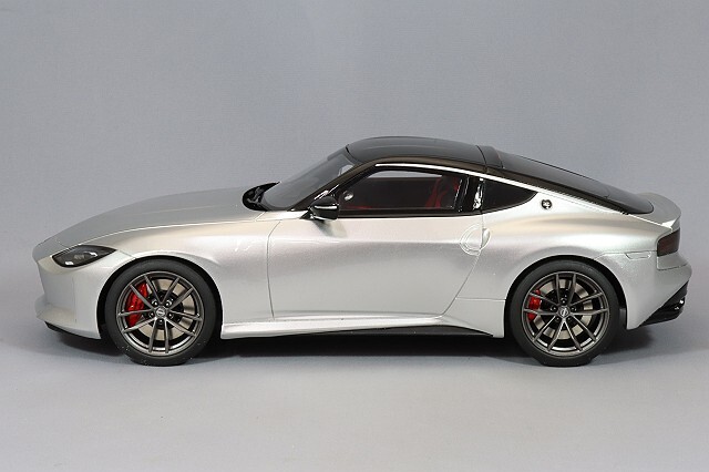 京商 samurai 1/18 日産 フェアレディ Z シルバー 