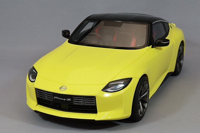 京商 samurai 1/18 日産 フェアレディ Z イエロー 