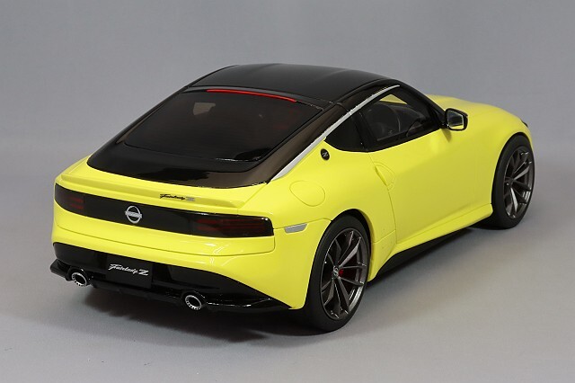 京商 samurai 1/18 日産 フェアレディ Z イエロー 