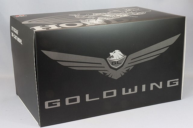 LCDモデル 1/12 ホンダ ゴールド ウィング ツアー (2020) ヘビーグレー 