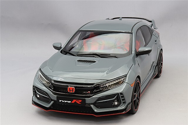LCDモデル 1/18 ホンダ シビック タイプR グレー