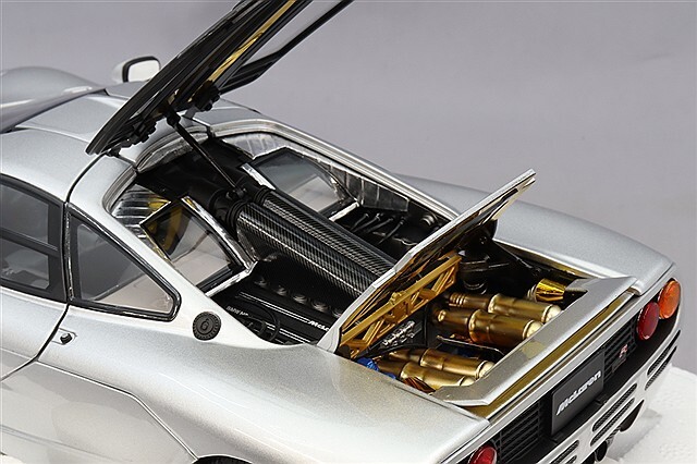 当日発送 LCD 1/18 マクラーレン F1 XP5 全開閉 金属製 ミニカー 予約】8月以降発売予定McLAREN F1 XP5 1993 GREEN MET/LCD 1/18