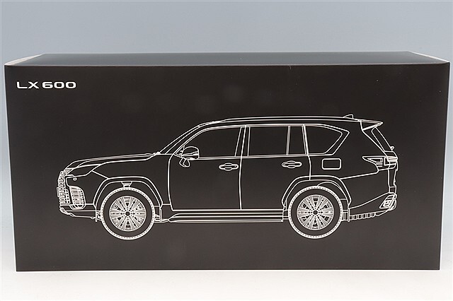 LCDモデル 1/18 レクサス LX600 シルバー