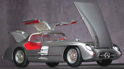 MベンツリビルトA/T制作販売 LEGRAND 1/8 メルセデスベンツ 300SLR ウーレンハウト クーペ 1955