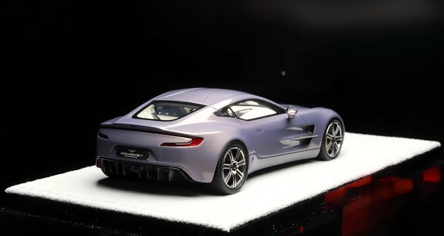 フィガートモデル 1/43 アストンマーティン ONE-77 FIGART MODEL 1/43 アストンマーティン ONE-77 