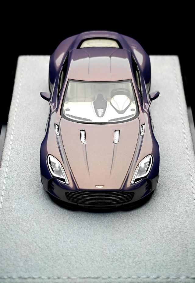 フィガートモデル 1/43 アストンマーティン ONE-77 ☆予約品☆ FIGART MODEL 1/43 アストンマーティン One-77 ソーラー