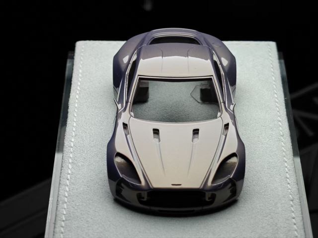 フィガートモデル 1/43 アストンマーティン ONE-77 New Arrival Figart 1/43th Aston Martin One-77 in Lightning Silver