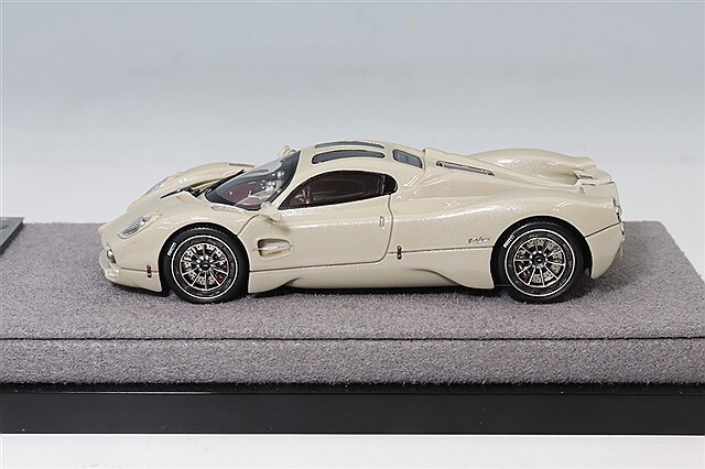 FIGART MODEL レジェンドシリーズ 1/64 パガーニ ウトピア グリジオリ