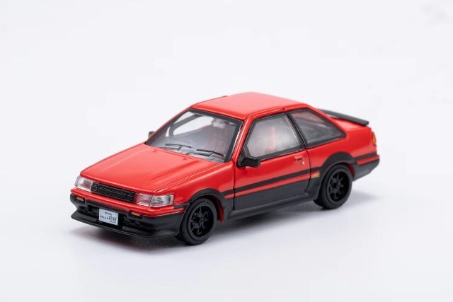 ダイキャストチーム 1/64 トヨタ カローラ レビン (右ハンドル) レッド