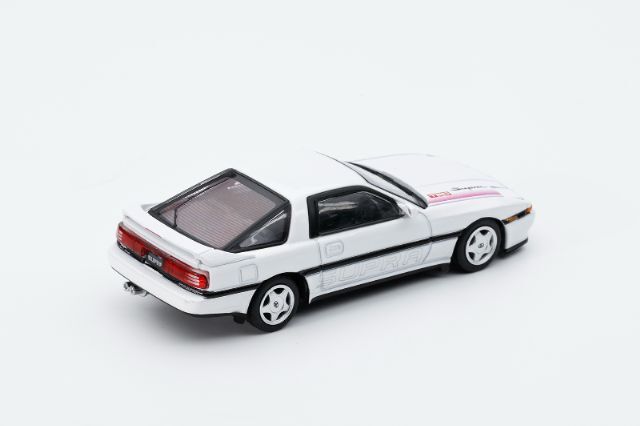 ダイキャストチーム 1/64 トヨタ スープラ A70 ホワイト