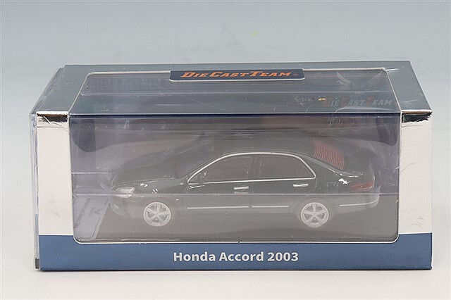 ダイキャストチーム 1/64 ホンダ アコード 2003 左ハンドル グリーン